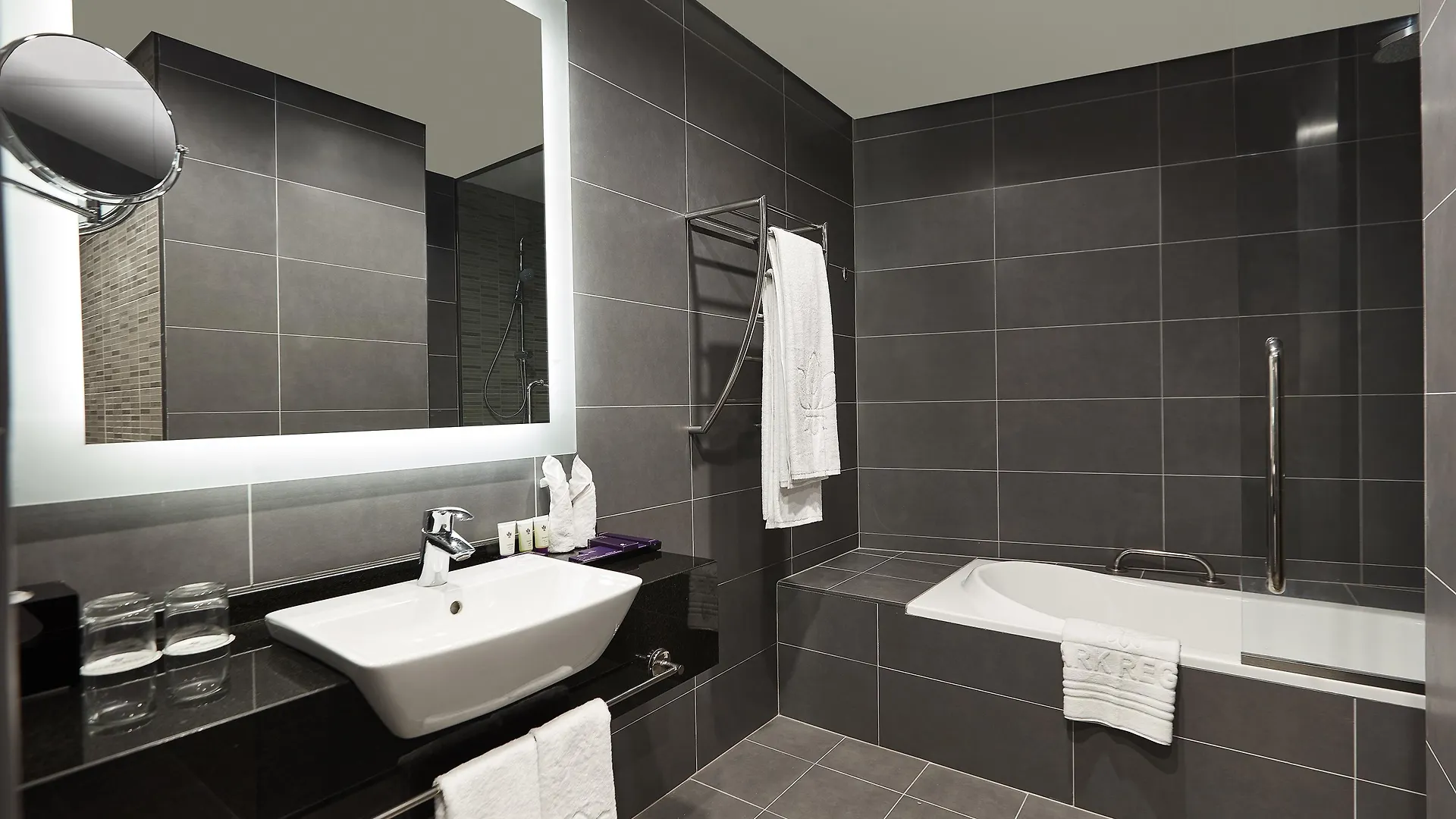 Park Regis Business Bay Hotel Dubai
