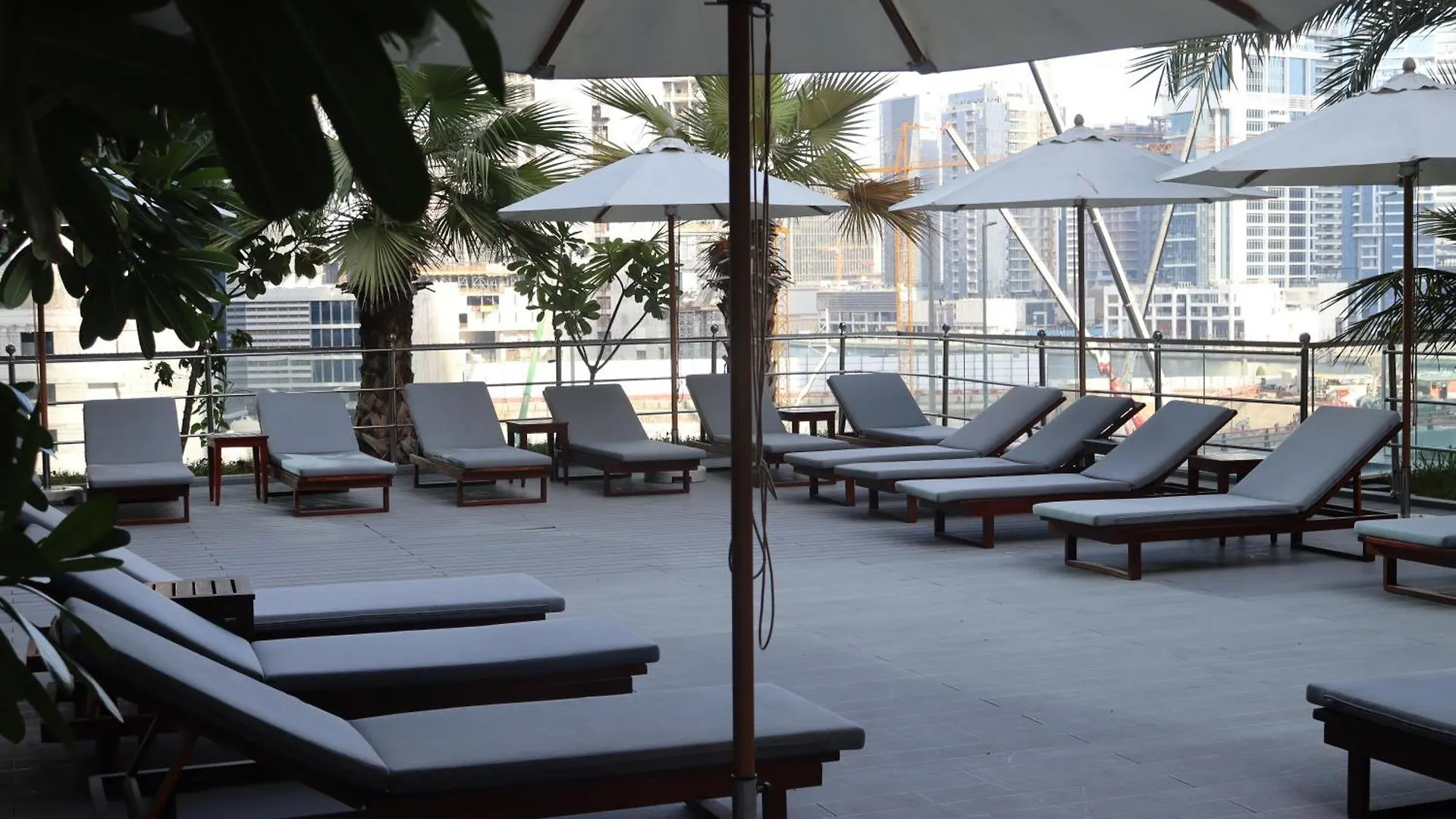 Park Regis Business Bay Hotel Dubaj