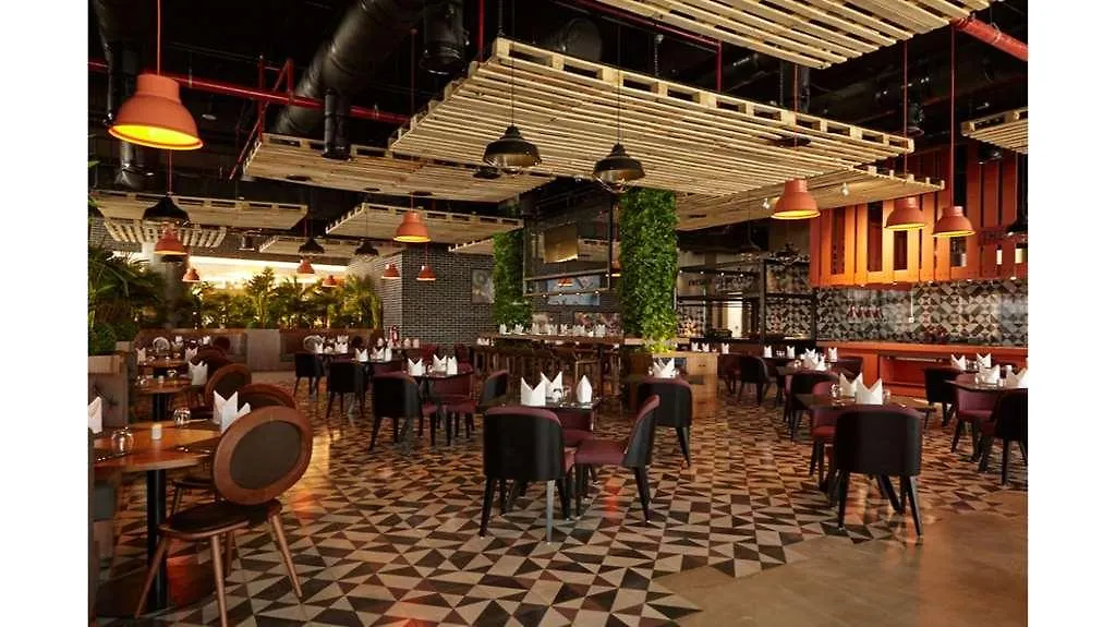 Park Regis Business Bay Hotel Dubai 4*,